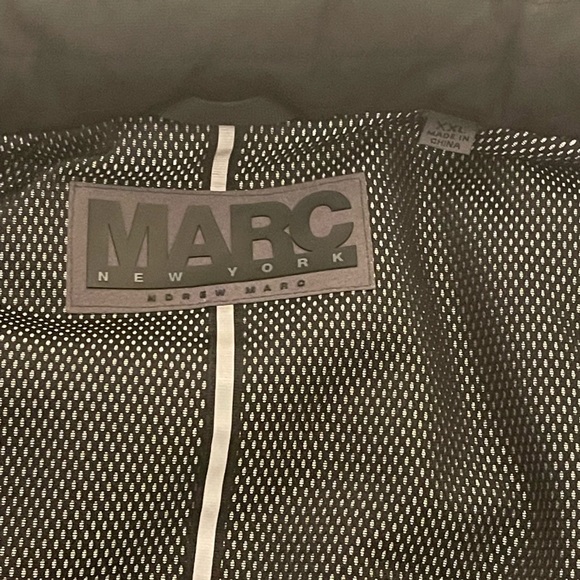 Jacket - Picture 5 of 5